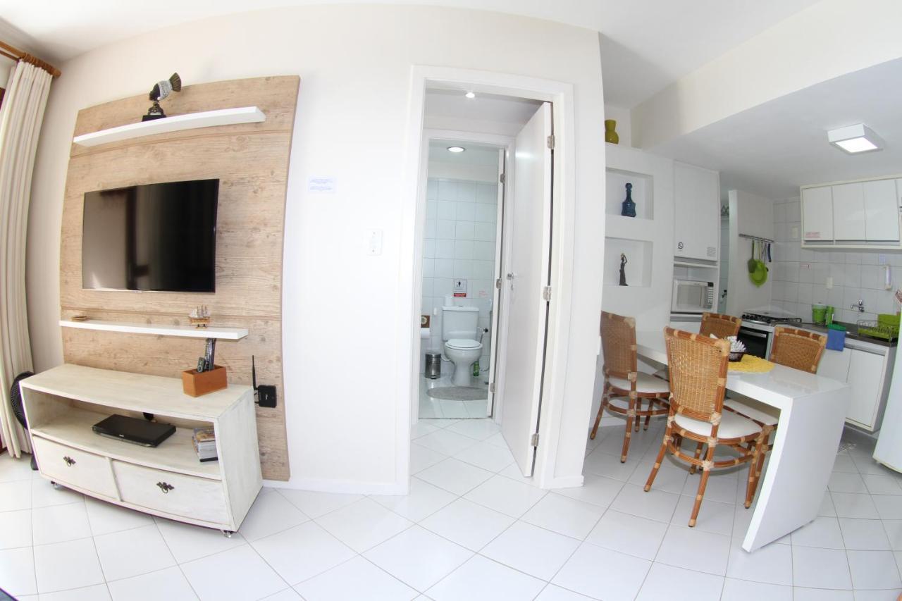 Apt Na Praia Do Forte Em Condominio Frente Mar! Екстериор снимка